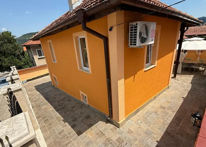 леон Tatil Evi *