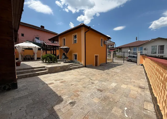 леон Tatil Evi Belogradçik